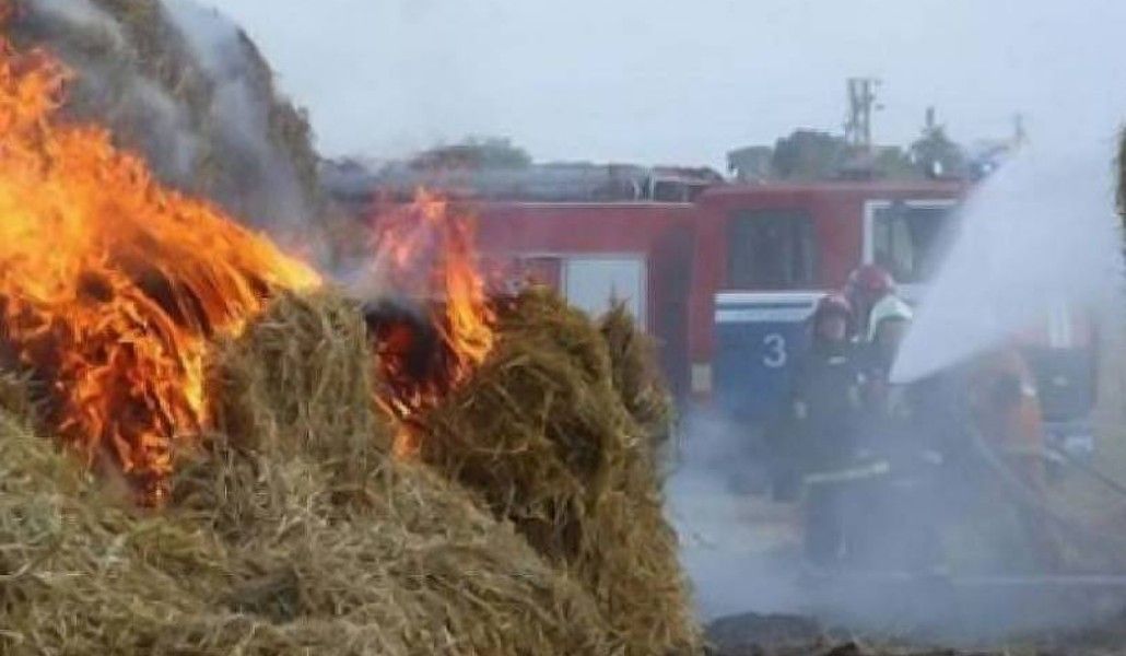 Բագրավան գյուղում այրվել է  1200 հակ անասնակեր