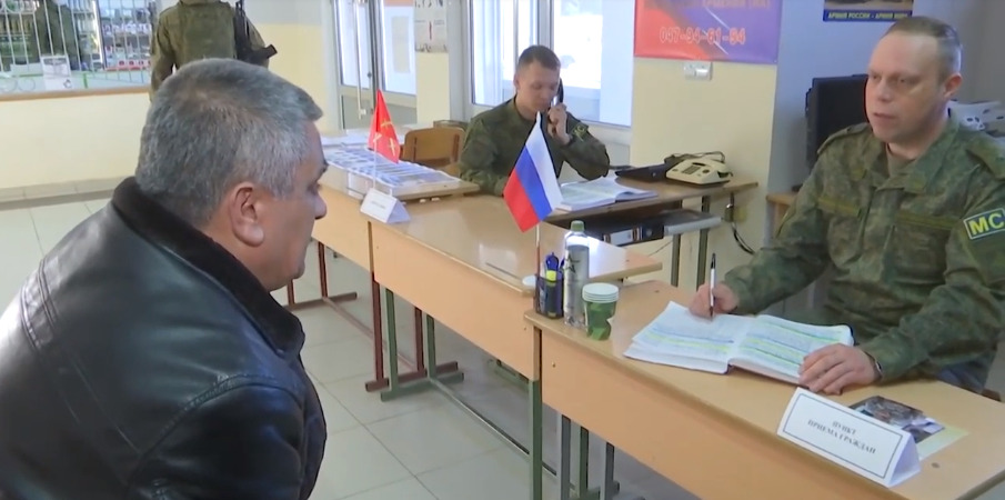 Լեռնային Ղարաբաղում ռուս խաղաղապահների ընդունելության կենտրոնի աշխատանքային կադրերը․ ՌԴ ՊՆ