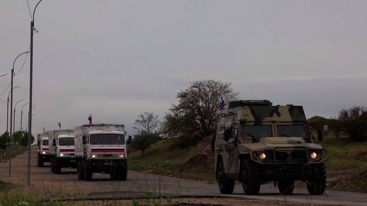ՌԴ խաղաղապահ ուժերը Քարվաճառ են ուղեկցել են 420 տոննա բեռով հերթական շարասյունը