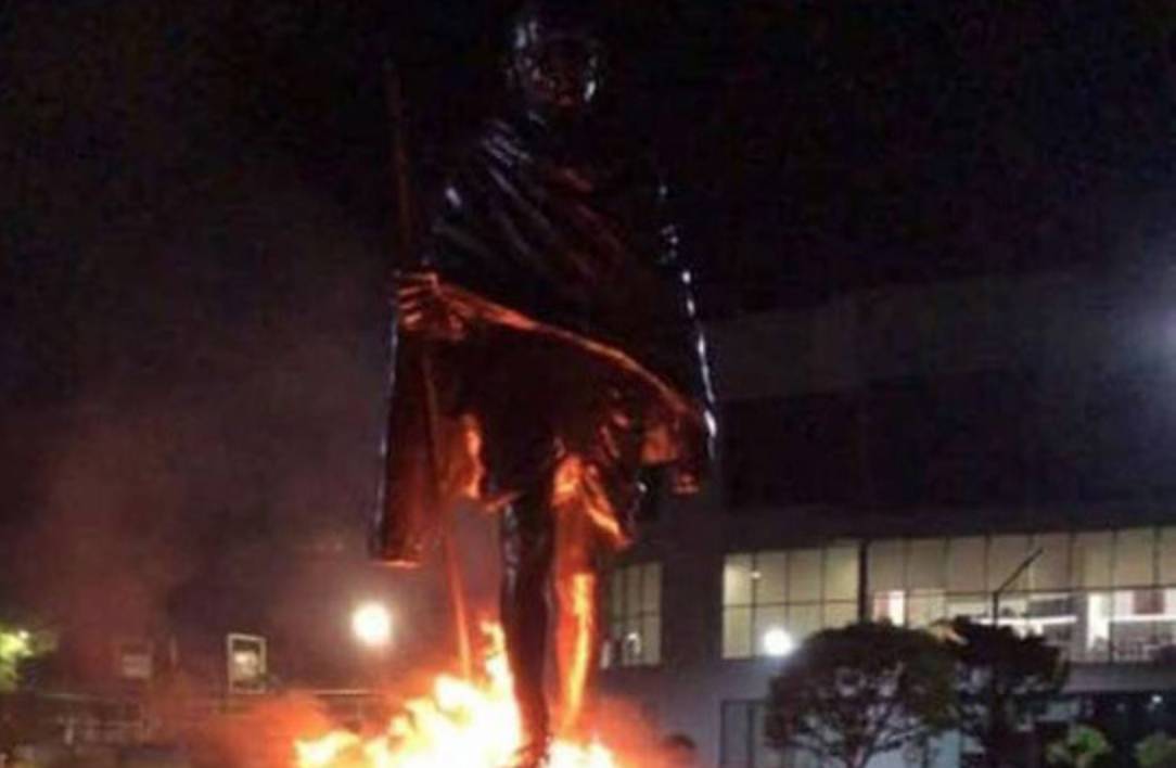 Մահաթմա Գանդիի արձանը պղծած տղամարդը հայտնաբերվել է