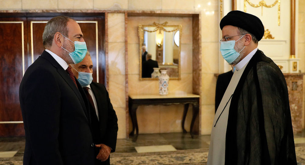 «Իրանի համար կարևոր է խաղաղության պահպանումը». Փաշինյանը հանդիպել է Ռայիսիի հետ
