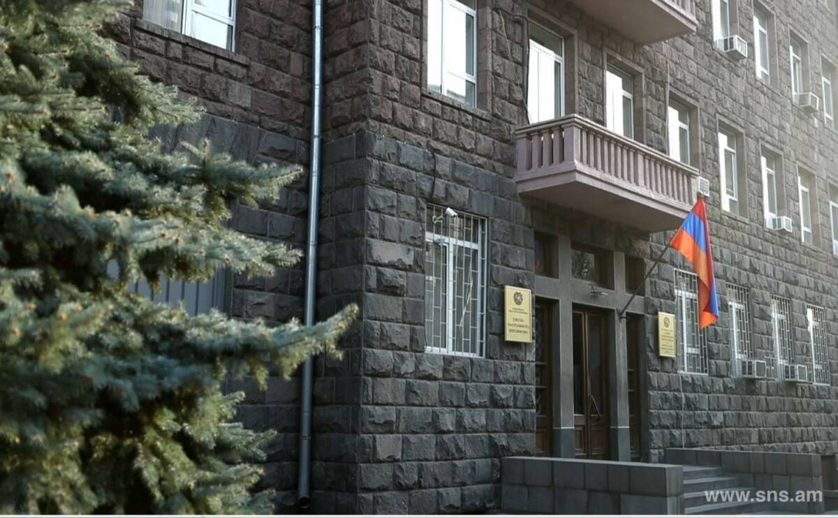 Ադրբեջանի ոստիկանությունը Որոտան բնակավայրի մոտ իրանական բեռնատարների վարորդների փաստաթղթերն է ստուգում. ԱԱԾ-ն հայտարարություն է տարածել