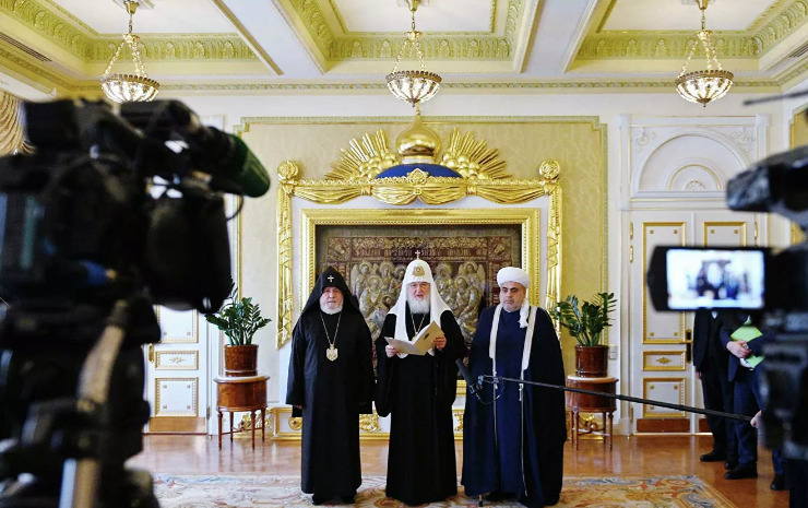 Եզակի ձևաչափ է․ Զախարովան՝ Հայաստանի, ՌԴ-ի և Ադրբեջանի հոգևոր առաջնորդների հանդիպման մասին