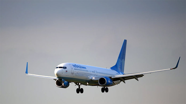 «Հաղթանակ» ինքնաթիռը Աստրախանի օդանավակայանում բախվել է բենզալցակայանի սարքին