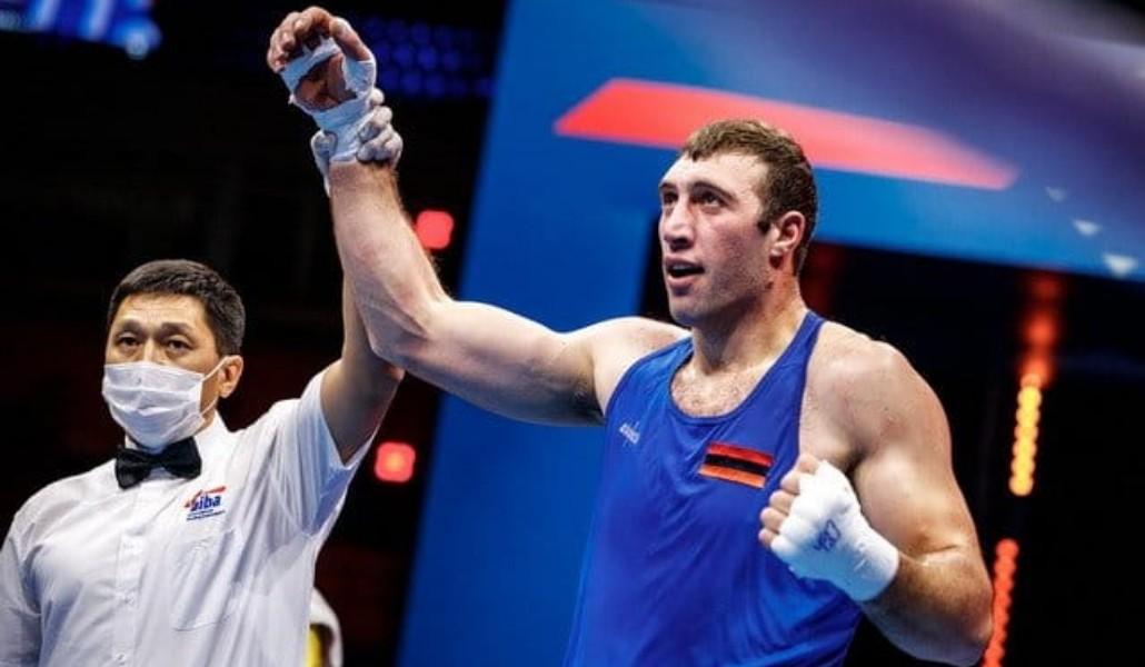 Դավիթ Չալոյանը հաղթեց ադրբեջանցուն և դուրս եկավ աշխարհի առաջնության եզրափակիչ