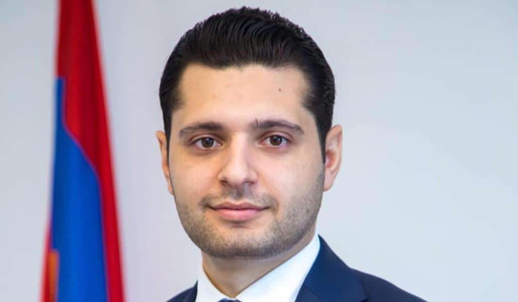 Արմեն Սարգսյանը փոխվարչապետի նշանակման հրամանագիր է ստորագրել