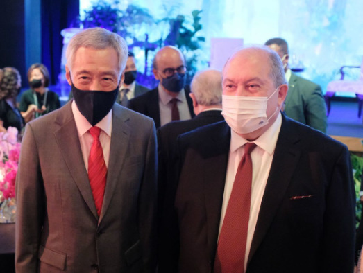 Արմեն Սարգսյանը հանդիպել է Սինգապուրի վարչապետ Լի Սյեն Լունին