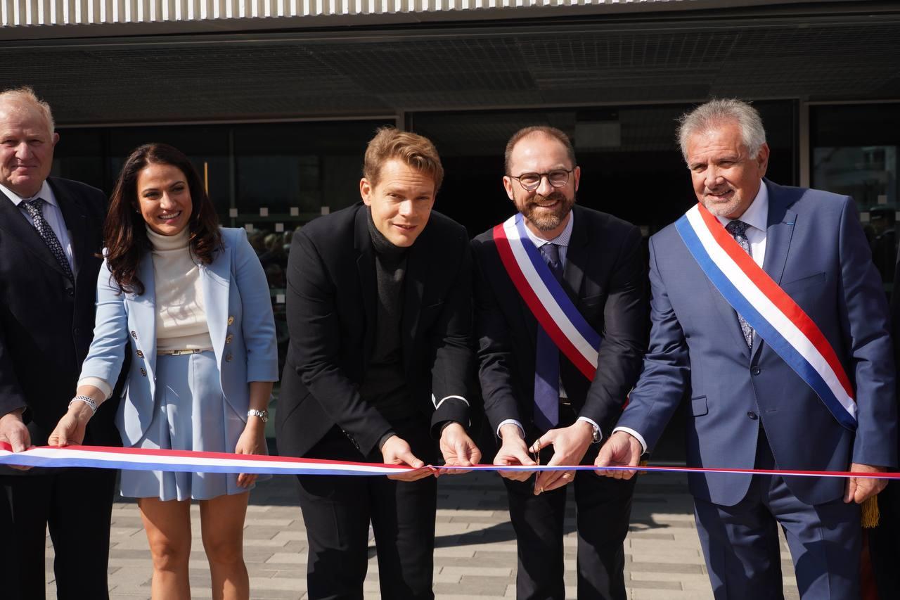 Ֆրանսիայում բացվել է Շառլ Ազնավուր արվեստների կենտրոնը