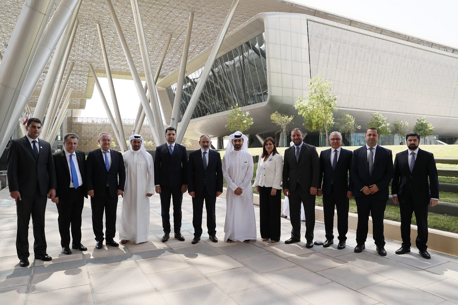 Փաշինյանն այցելել է Qatar Foundation հիմնադրամ և Կատարի գիտության ու տեխնոլոգիաների կենտրոն