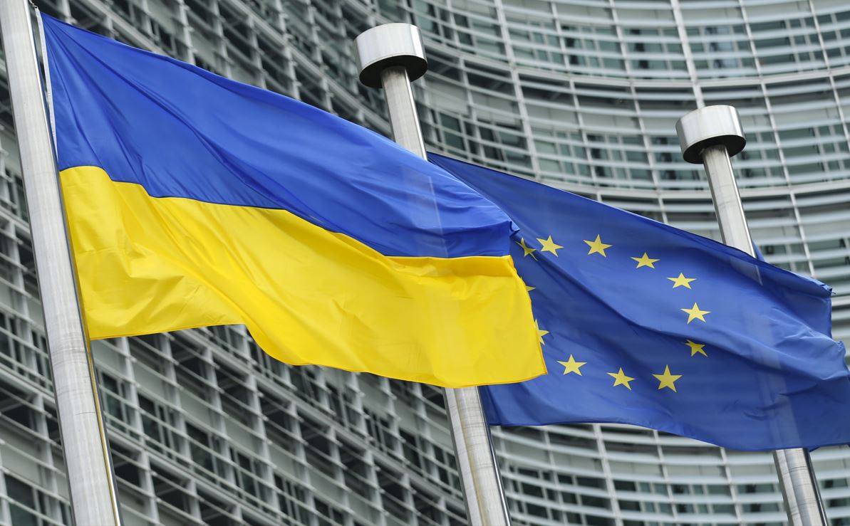 ԵՄ-ն կարող է 500 մլրդ եվրո տրամադրել Ուկրաինայի վերականգնման ծրագրի իրականացման համար․ Bloomberg