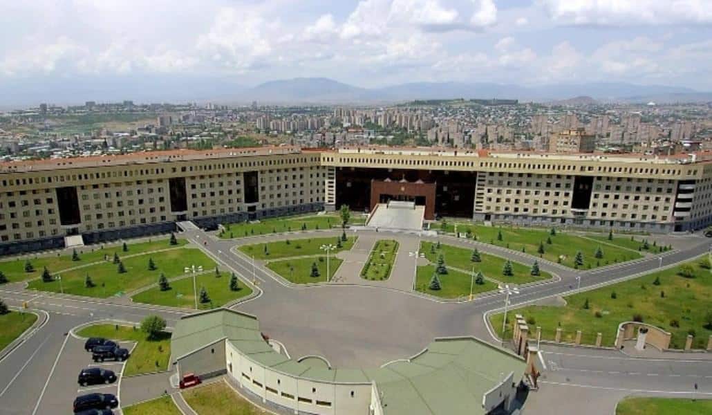 ՊՆ․ Հայաստան-Ադրբեջան սահմանը հատել է Ադրբեջանի ԶՈՒ զինծառայող, նա մոլորվել է