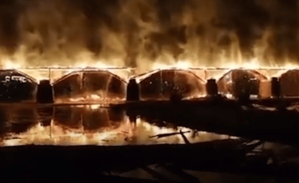 Չինաստանում այրվել է ավելի քան 900 տարի առաջ կառուցված ամենաերկար փայտե կամուրջը