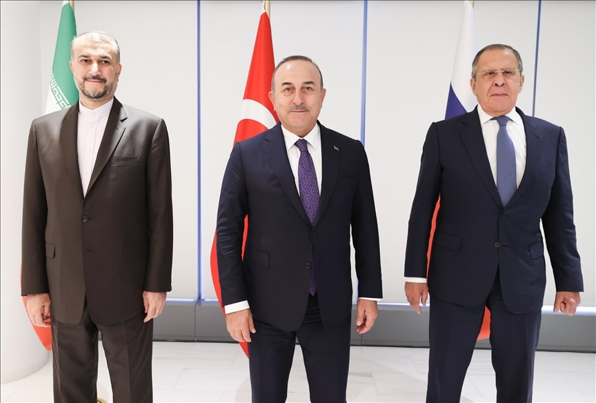 Թուրքիայի, ՌԴ-ի ու Իրանի ԱԳ նախարարները հանդիպել են