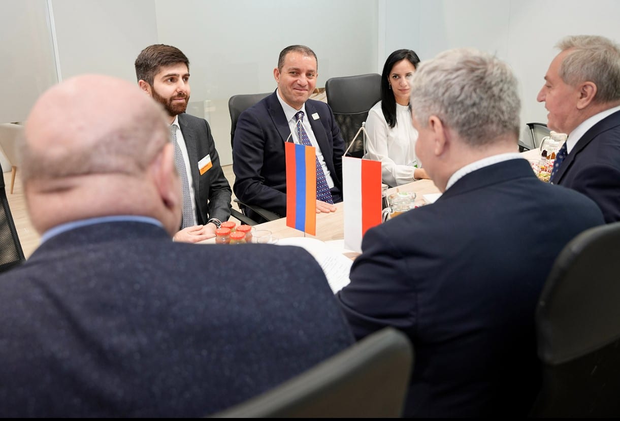 Վահան Քերոբյանը և Լեհաստանի փոխվարչապետը քննարկել են Հայաստանում լեհական ներդրումների ակտիվացման հարցը