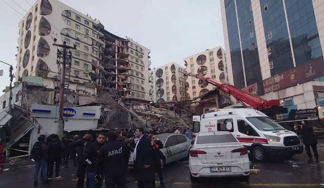Թուրքիայում երկրաշարժի զոհերի թիվը հասավ 284-ի