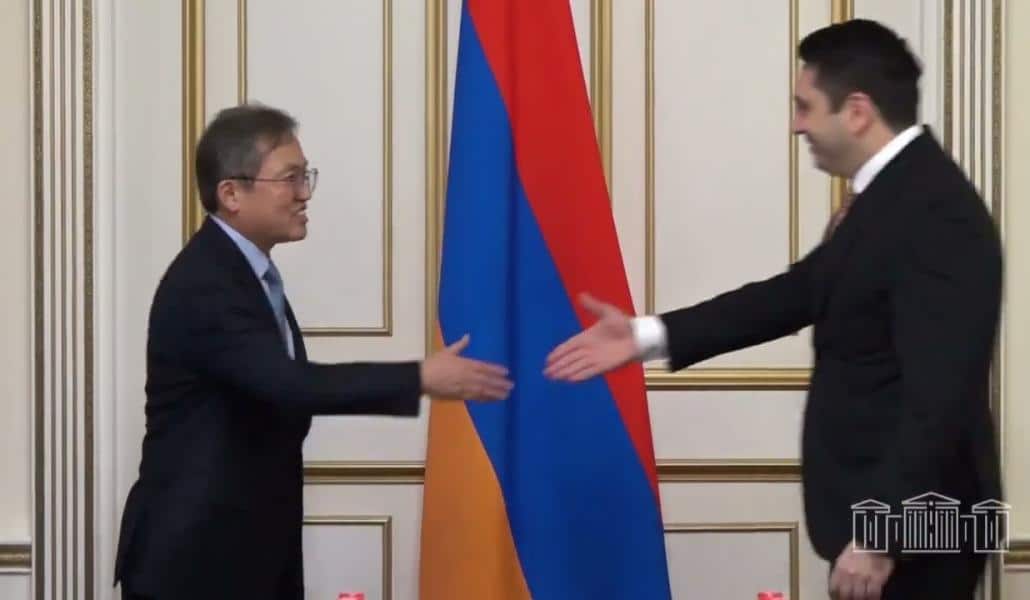 Ալեն Սիմոնյանն ընդունել է Կորեա Հայաստան բարեկամական խմբի նախագահին