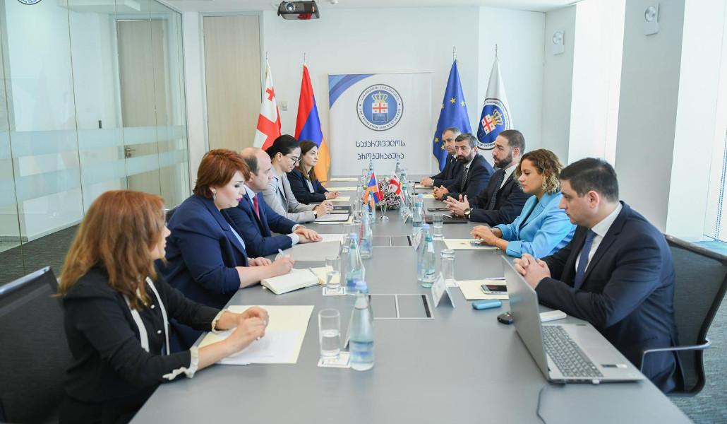 Հայաստանի և Վրաստանի գլխավոր դատախազները քննարկել են համագործակցությանն առնչվող հարցեր