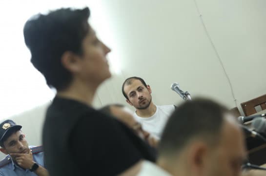 Գայանե Մարտիրոսյանն ու Աշոտ Փաշինյանը ներկա են դատական նիստին