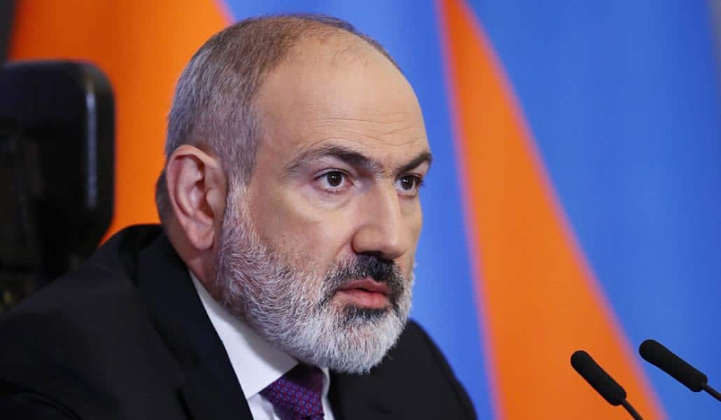 Փաշինյանի ուղերձի վերնագիրը մեկ տարվա ընթացքում էապես փոխվել է