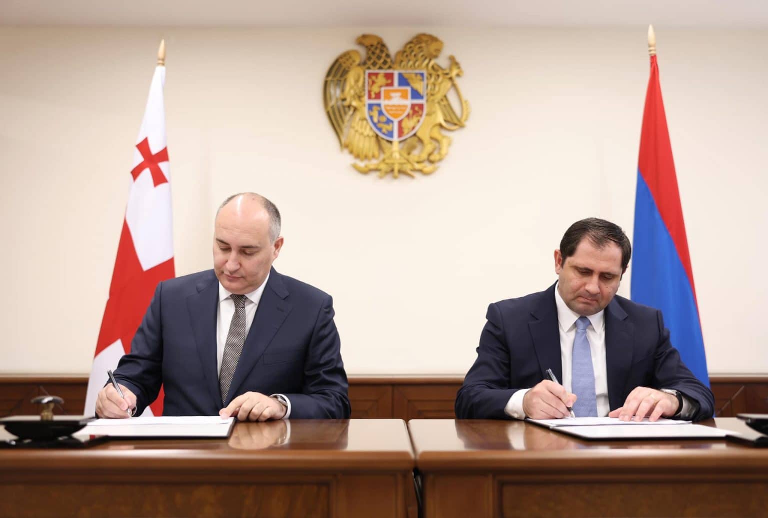 Հայաստանն ու Վրաստանը ստորագրել են պաշտպանության նախարարությունների միջև համագործակցության պլանը
