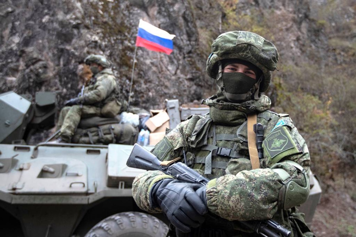 ԼՂ-ում ռուս խաղաղապահների զենքն ու ռազմական տեխնիկան «ուղարկվել են ՌԴ՝ պլանային վերանորոգման»